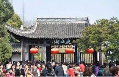 退休游園證辦理與年審全攻略 證件清單全解析，避免白跑一趟！